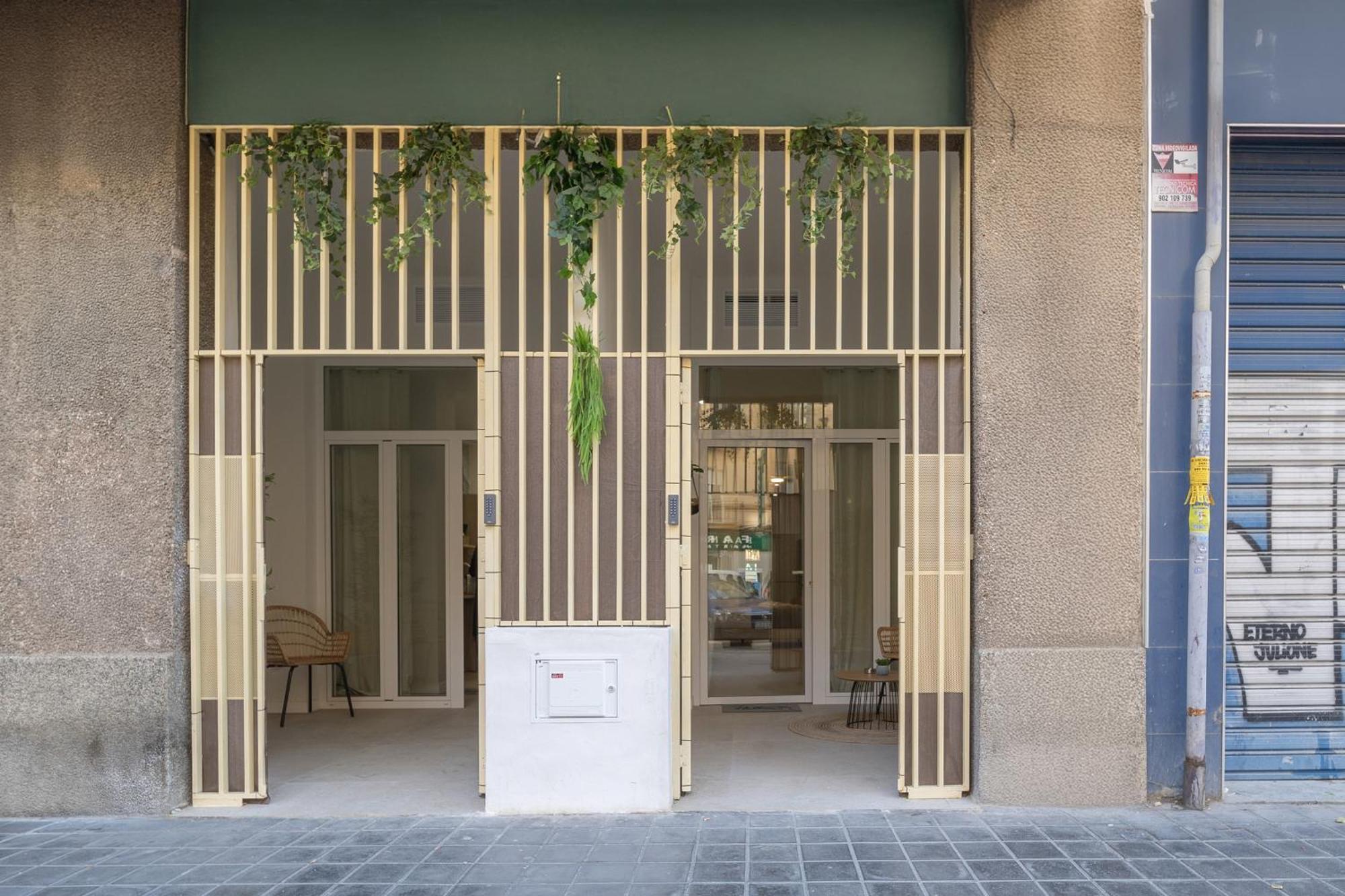 Rmz31 Loft - Espacioso Y Acogedor Estudio Con Terraza En Zona Ayora Appartement